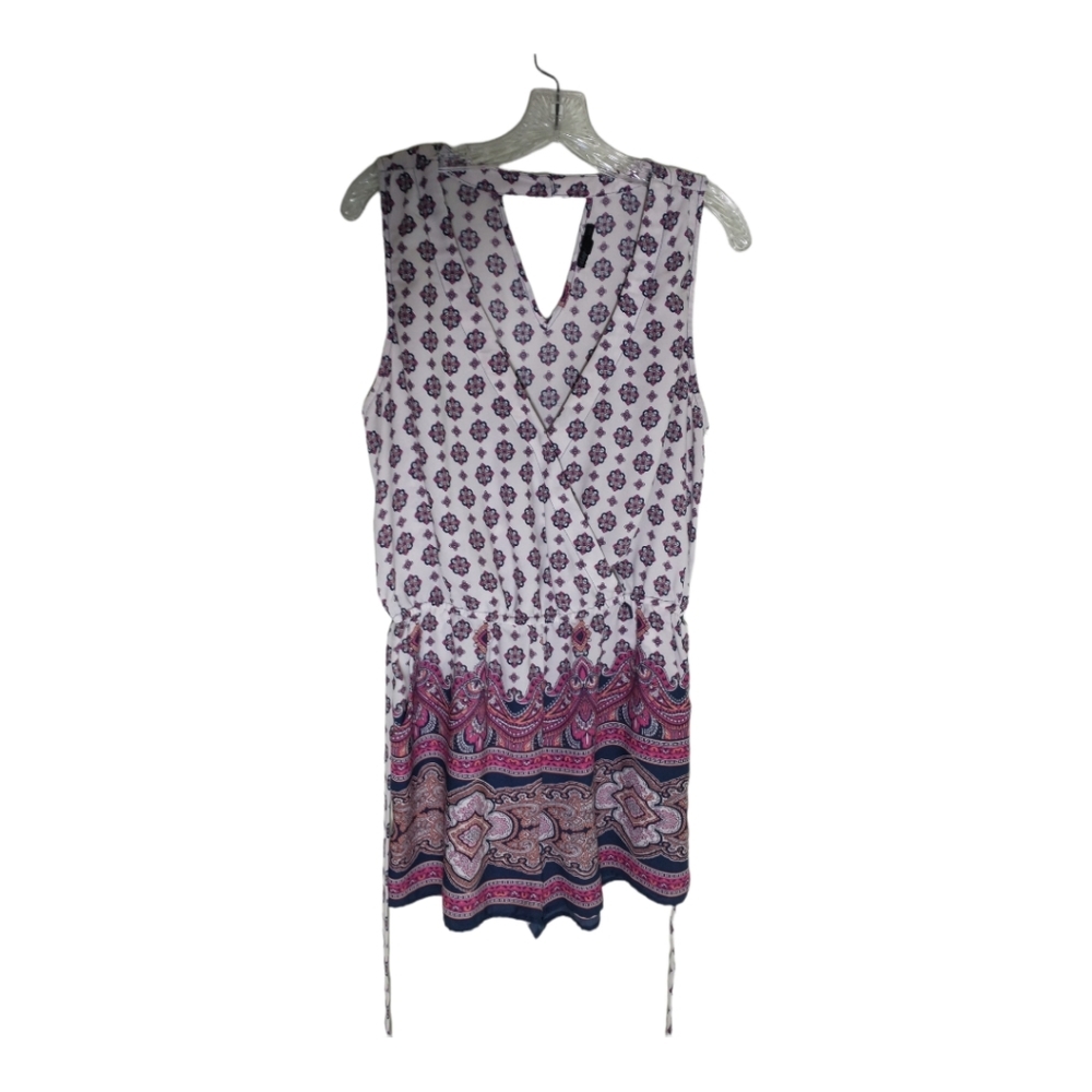 Be You Be Free, sleeveless one piece paisley print Romper, L